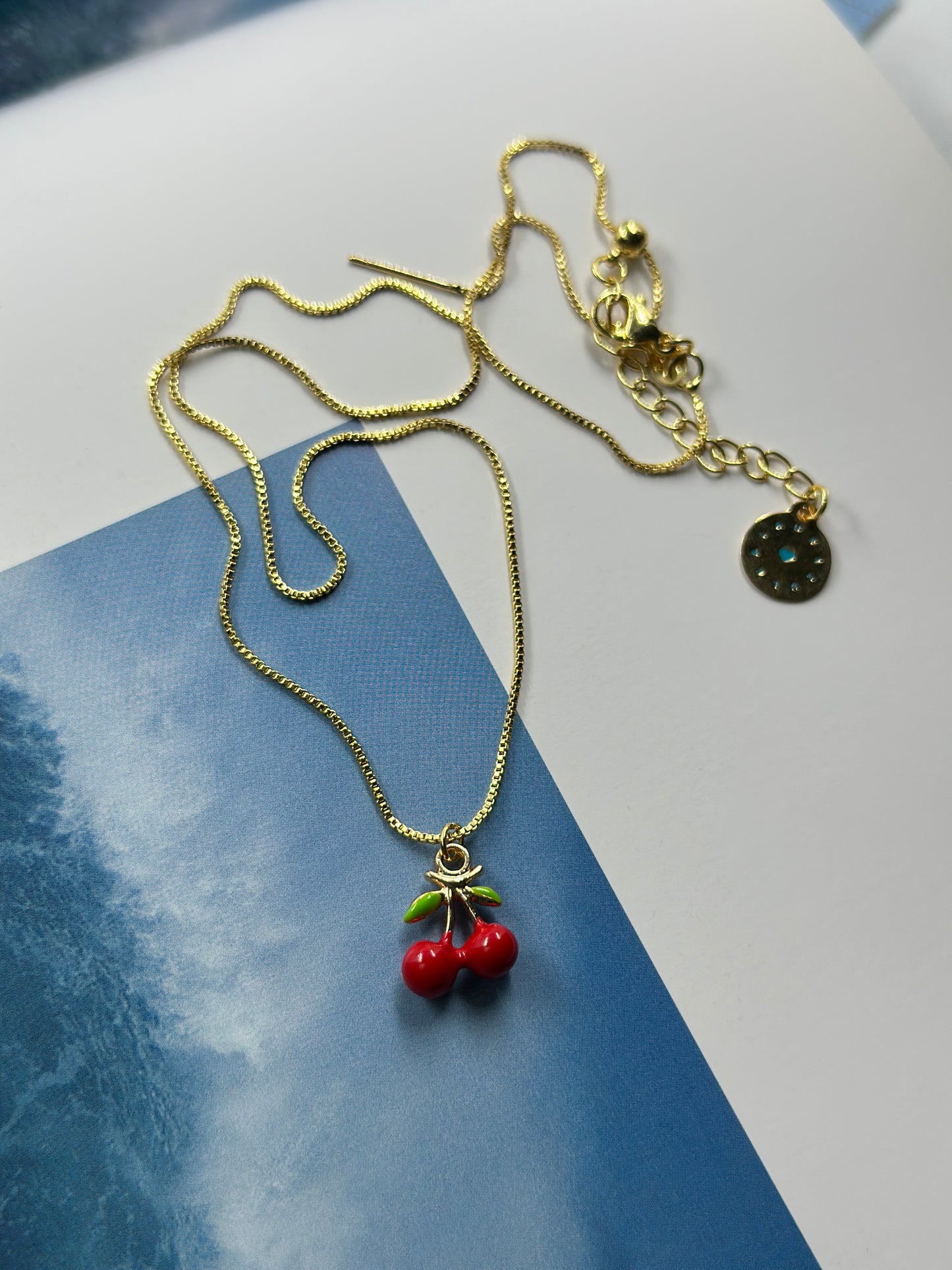 Cadena mini cereza