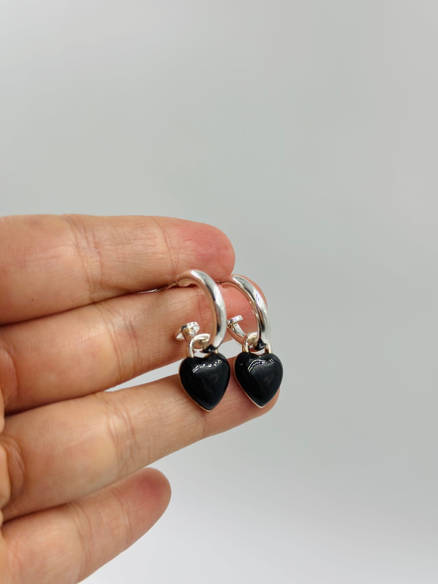 Candongas heart black