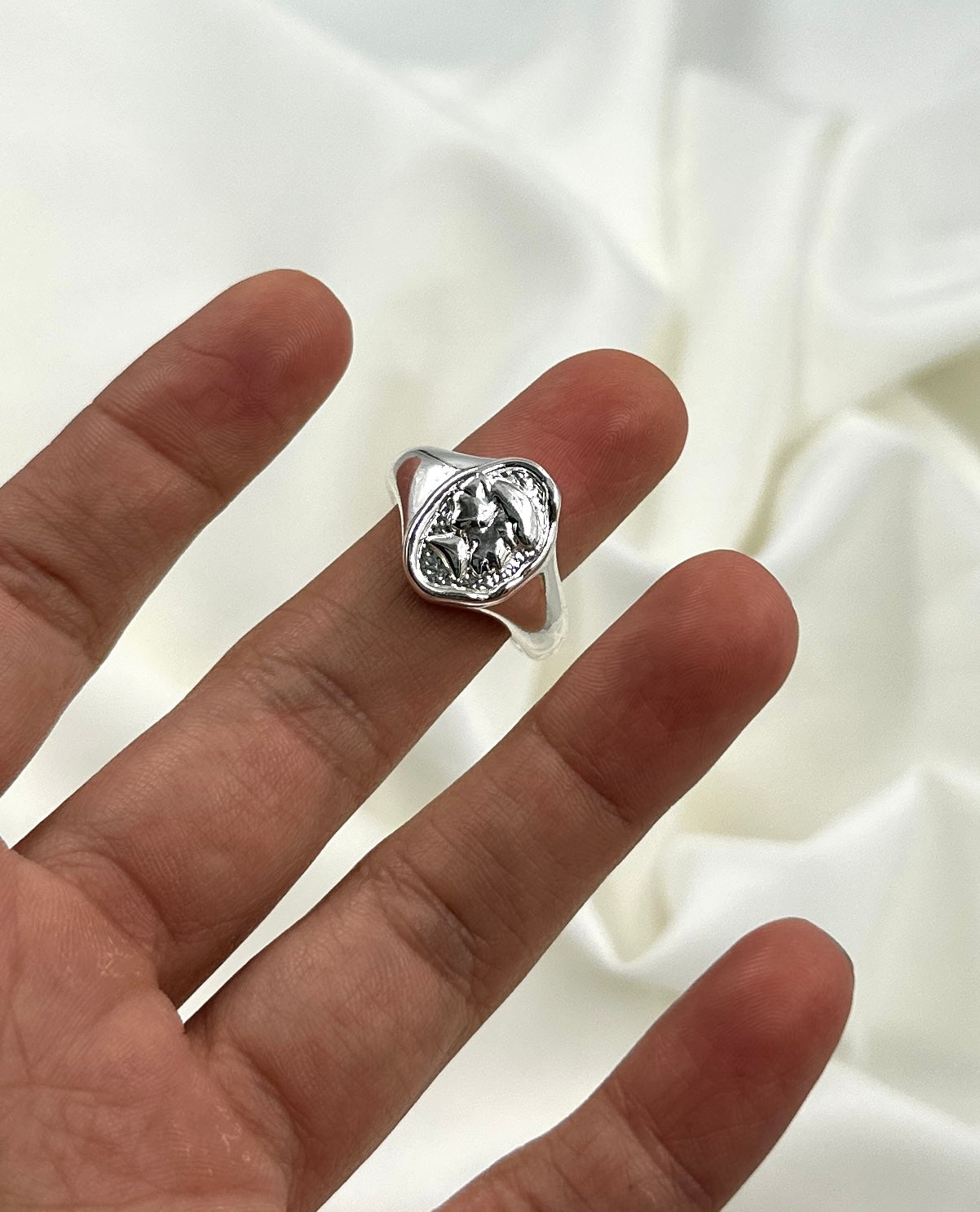 Anillo camafeo