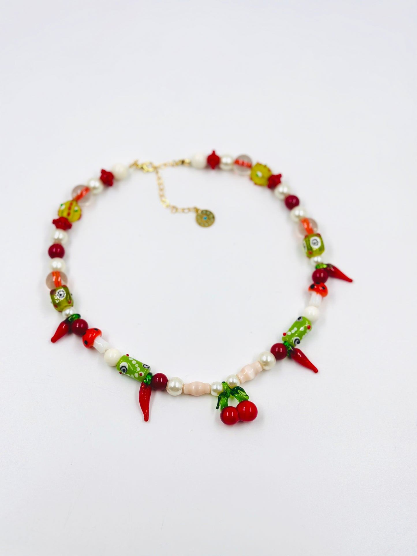 Choker red spicy