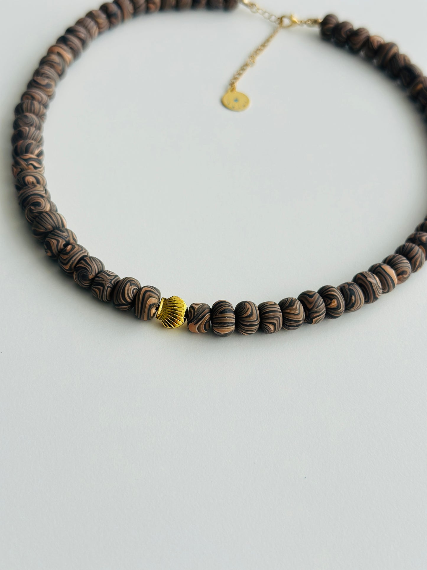 Choker shell